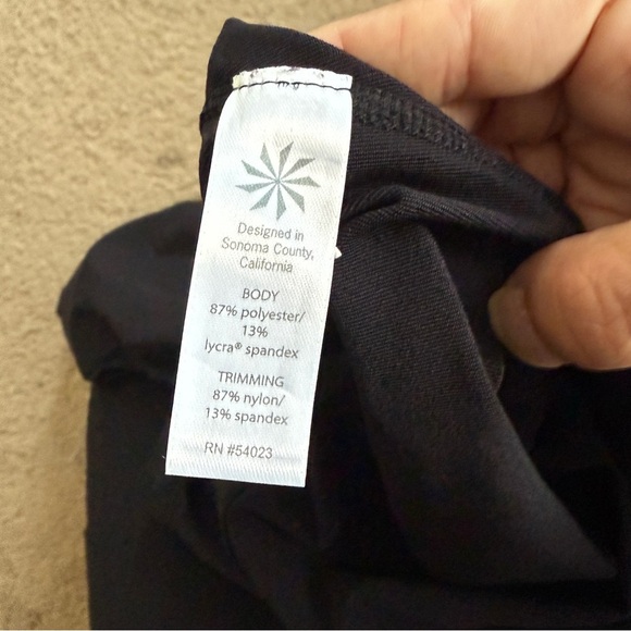 Athleta Mesh Sonar Cropped Active Workout Black Leggings Size Small athletic - Picture 7 of 12